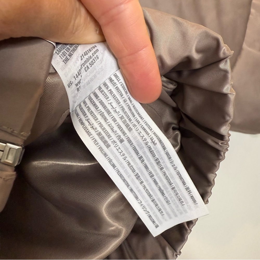 Abercrombie & Fitch Ultra Collection Taupe Chocolate Mousse Puffer Jacket medium - Picture 2 of 11